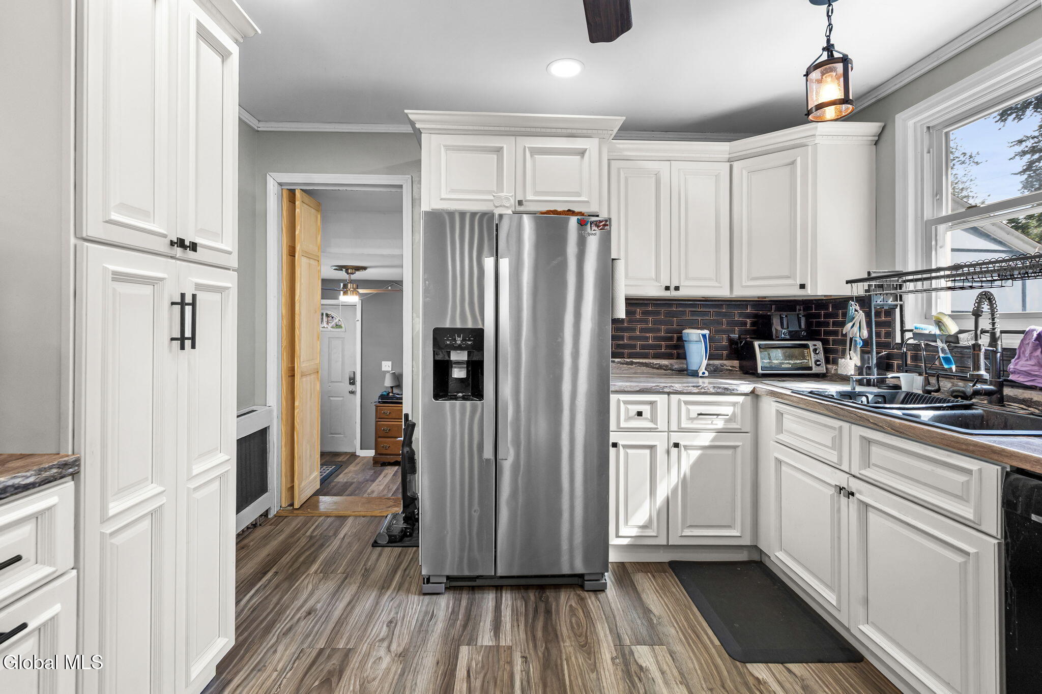 32 Hanes Street Guilderland NY 12203