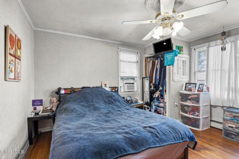 32 Hanes Street Guilderland NY 12203