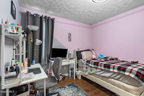 32 Hanes Street Guilderland NY 12203
