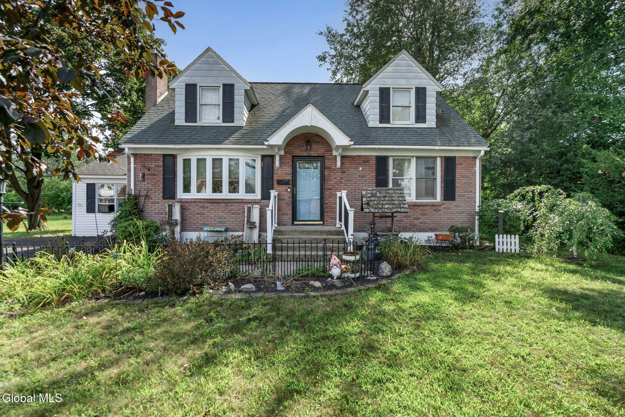 32 Hanes Street Guilderland NY 12203