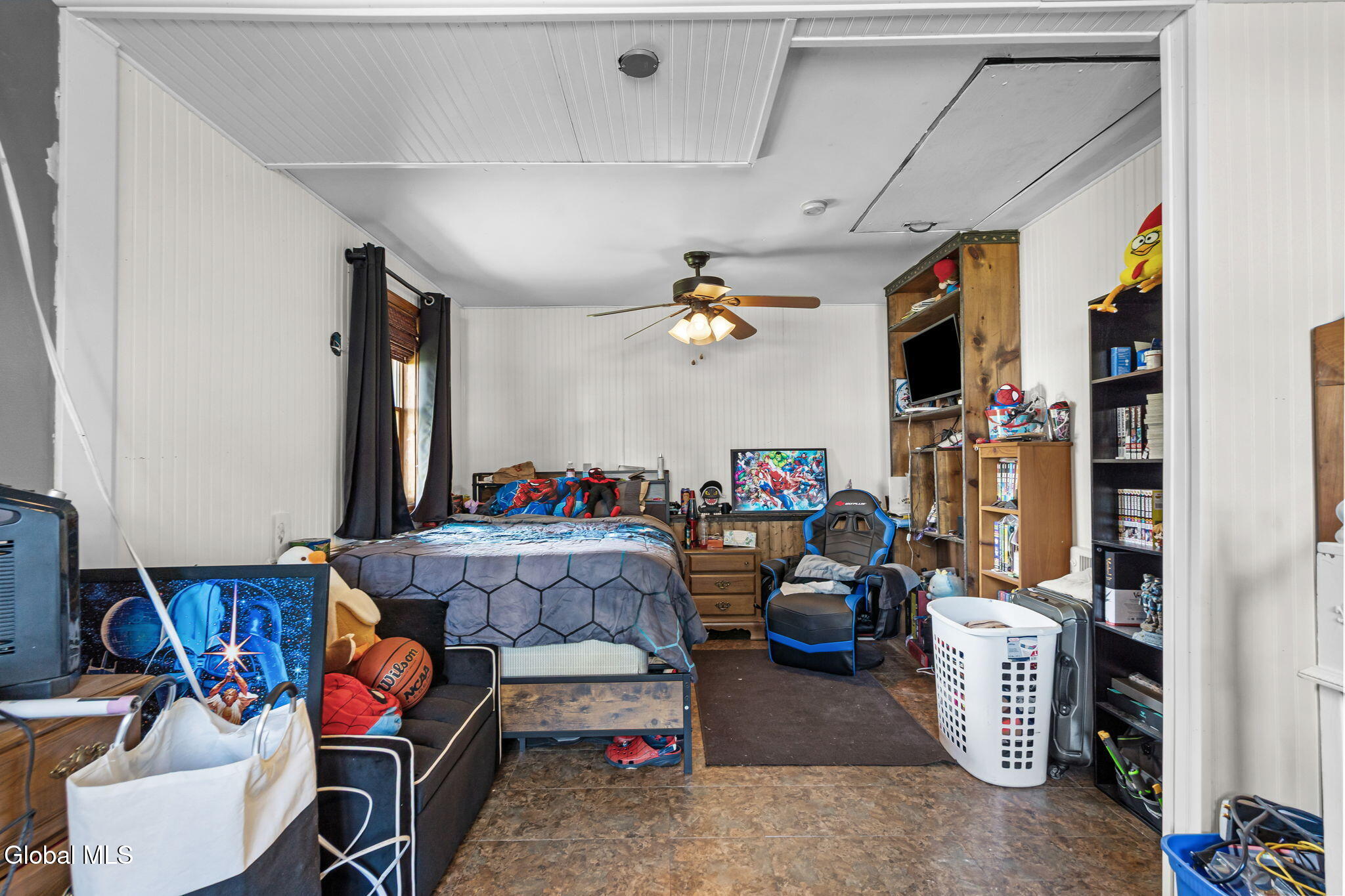 32 Hanes Street Guilderland NY 12203