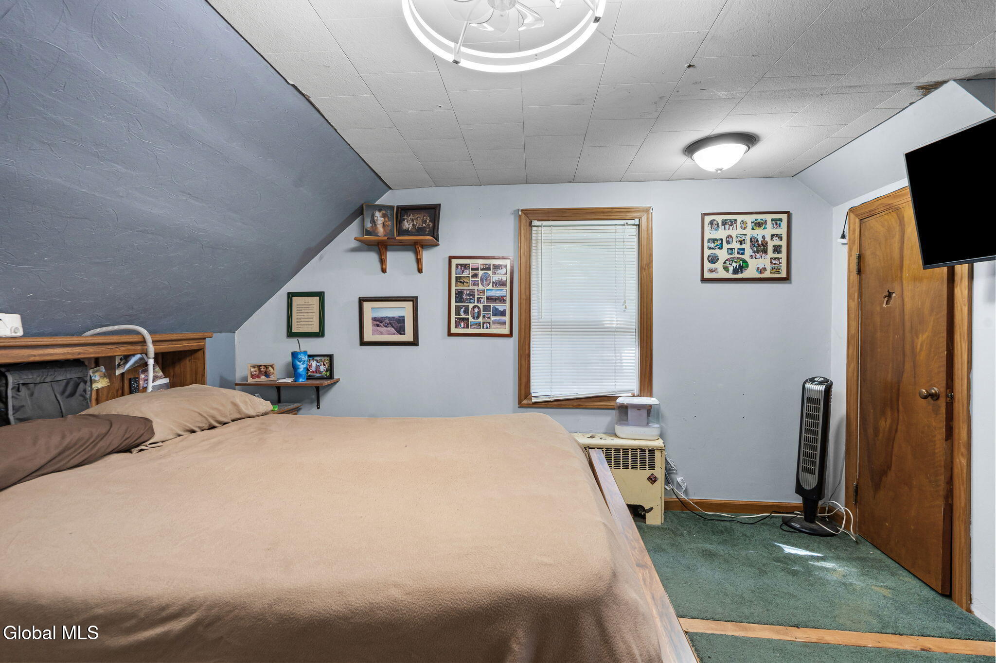 32 Hanes Street Guilderland NY 12203
