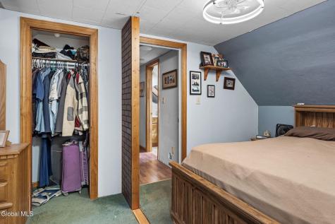 32 Hanes Street Guilderland NY 12203