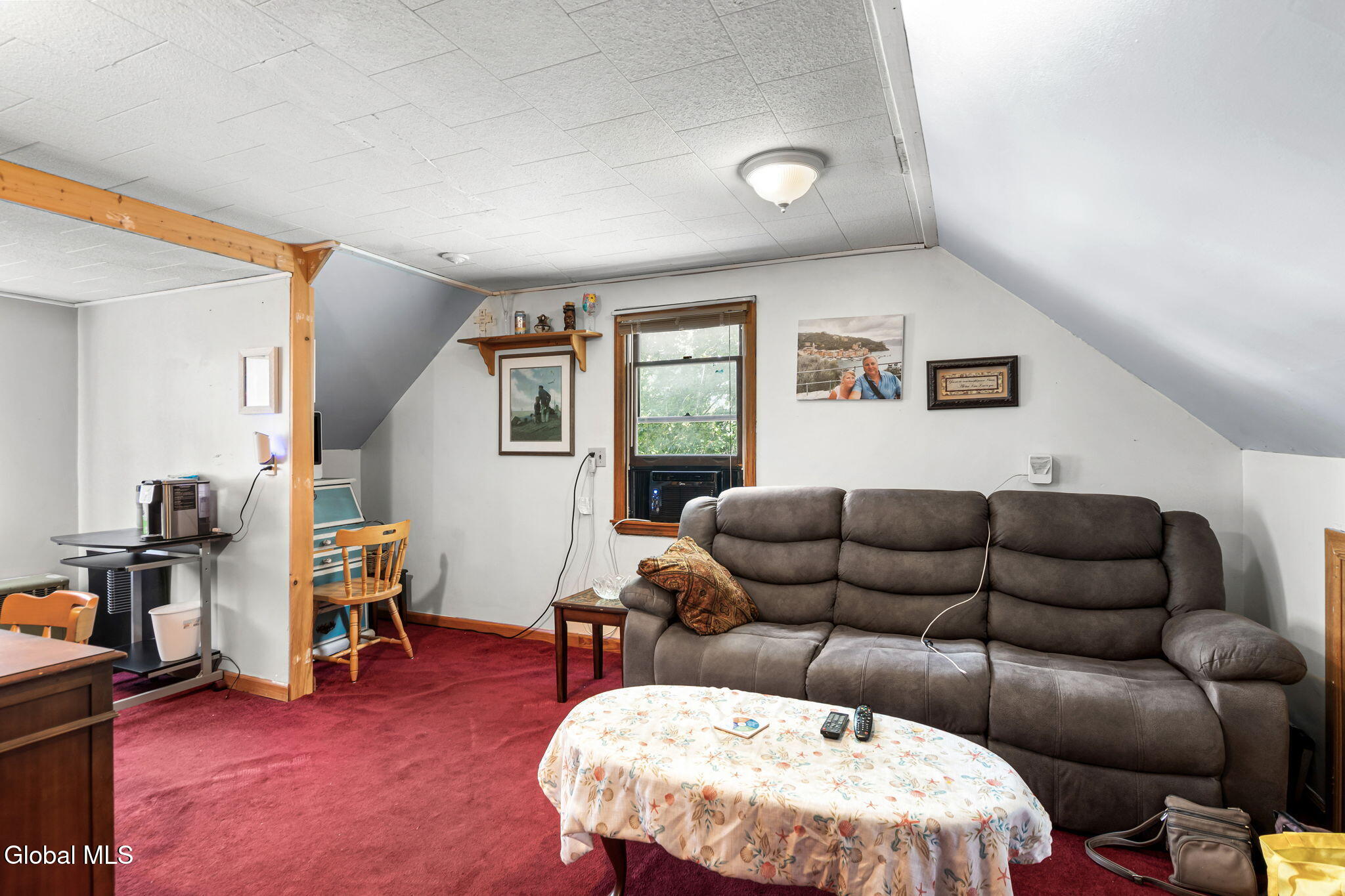 32 Hanes Street Guilderland NY 12203