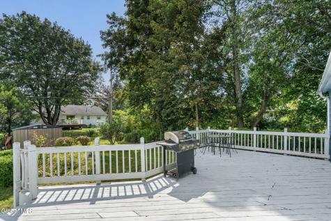 32 Hanes Street Guilderland NY 12203