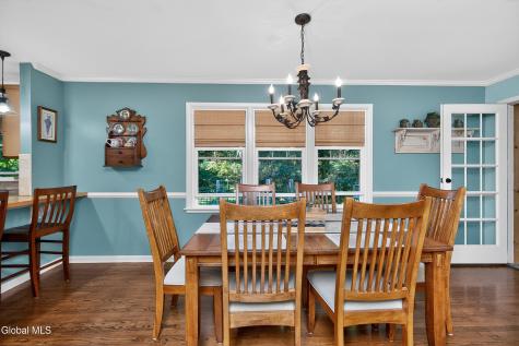 2 Avon Road Delmar NY 12054