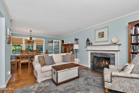 2 Avon Road Delmar NY 12054