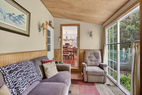 2 Avon Road Delmar NY 12054