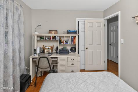 2 Avon Road Delmar NY 12054