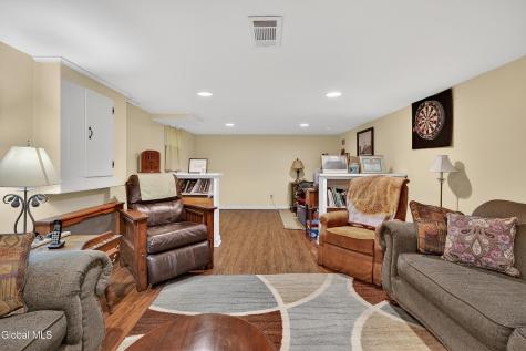 2 Avon Road Delmar NY 12054