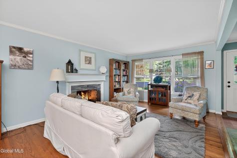 2 Avon Road Delmar NY 12054