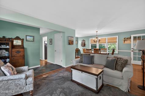 2 Avon Road Delmar NY 12054