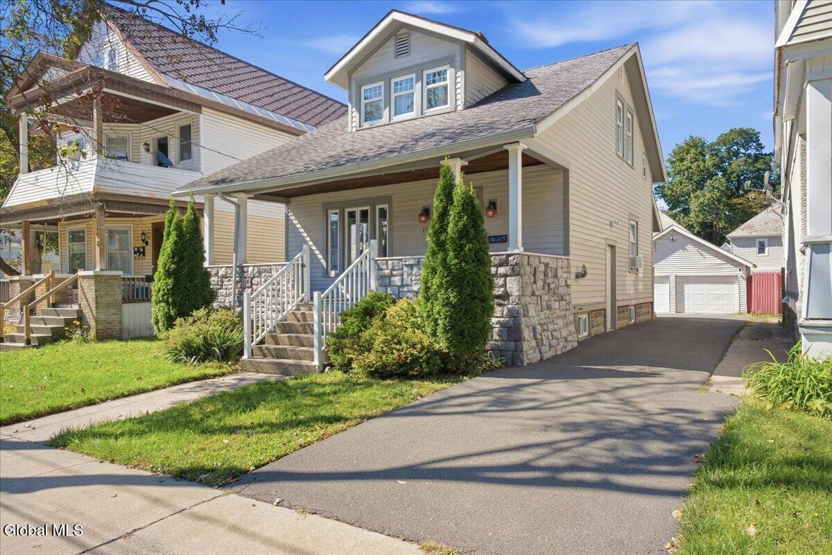 156 Elmer Avenue Schenectady NY 12308