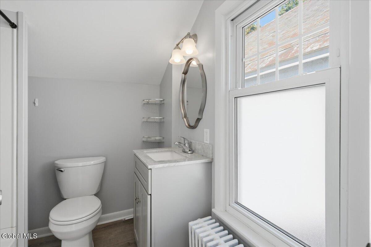 156 Elmer Avenue Schenectady NY 12308
