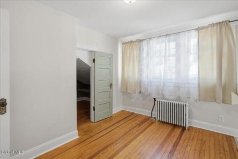 156 Elmer Avenue Schenectady NY 12308