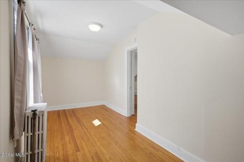156 Elmer Avenue Schenectady NY 12308