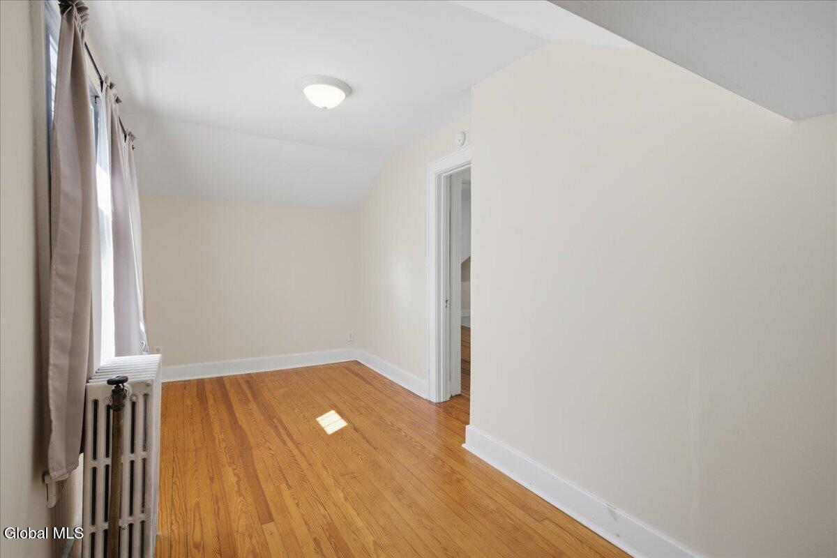 156 Elmer Avenue Schenectady NY 12308