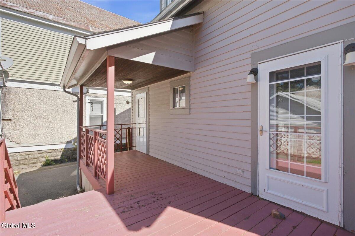 156 Elmer Avenue Schenectady NY 12308