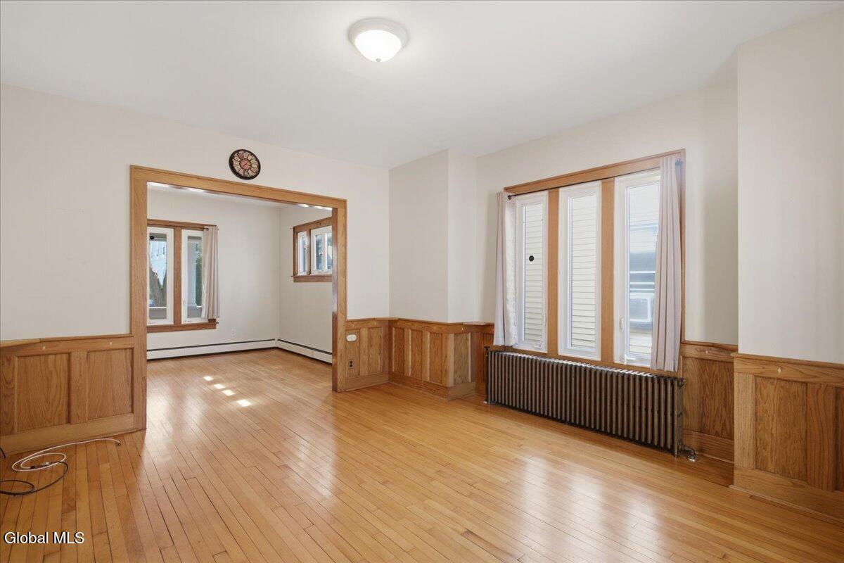 156 Elmer Avenue Schenectady NY 12308