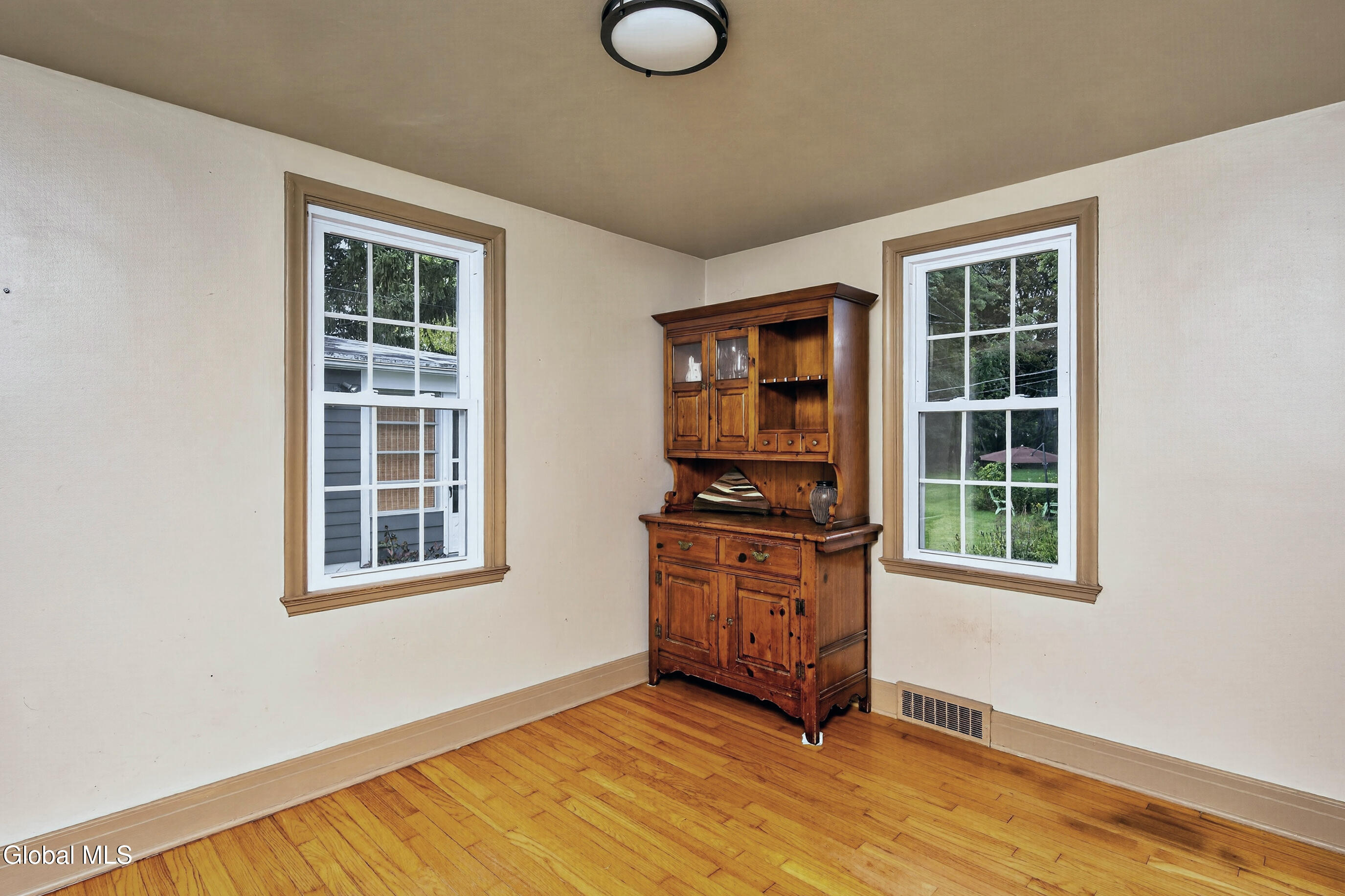 51 Nathaniel Boulevard Delmar NY 12054