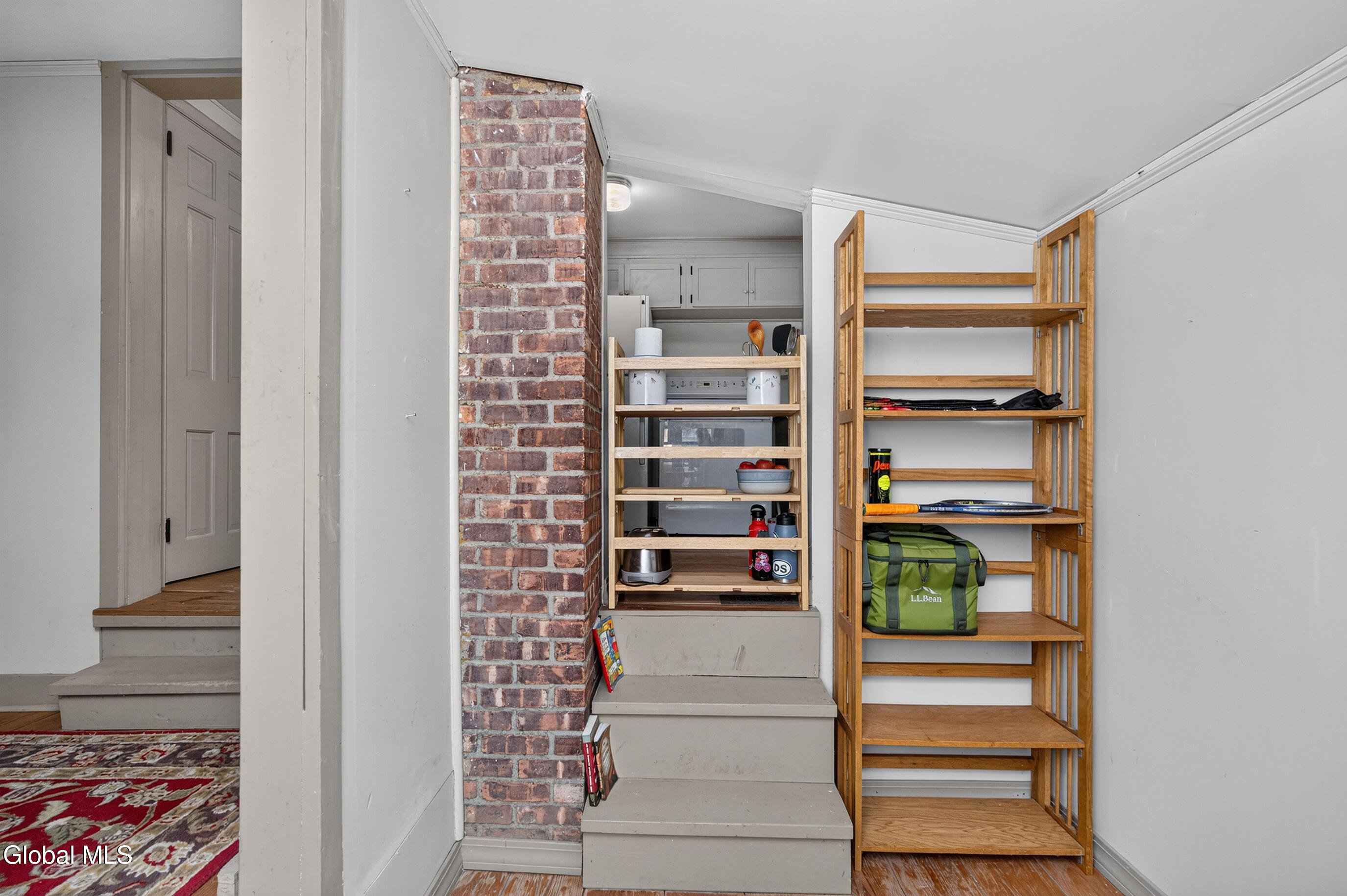 51 Nathaniel Boulevard Delmar NY 12054