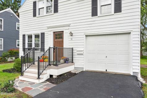 51 Nathaniel Boulevard Delmar NY 12054