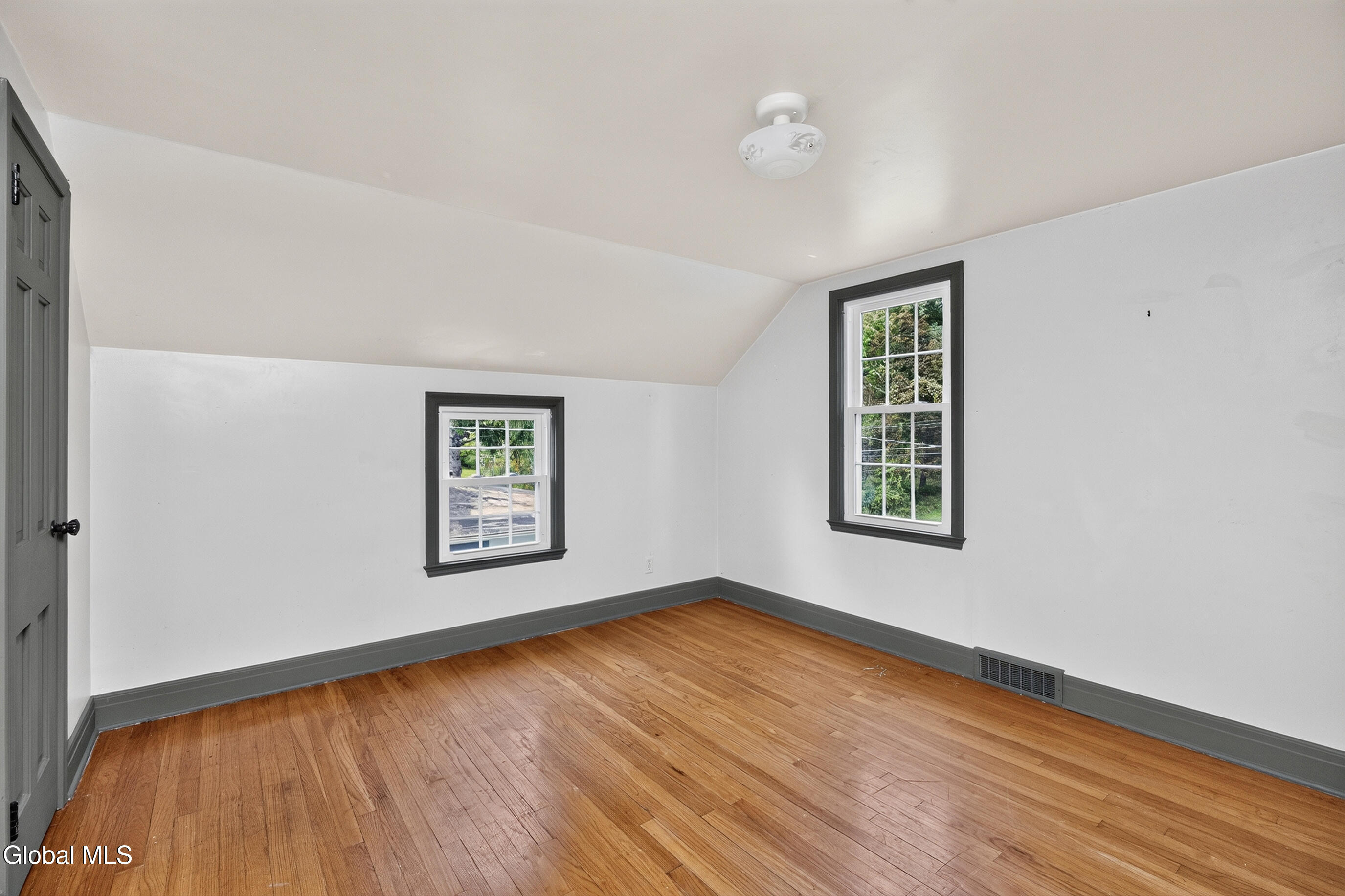 51 Nathaniel Boulevard Delmar NY 12054