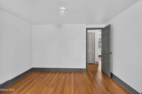 51 Nathaniel Boulevard Delmar NY 12054