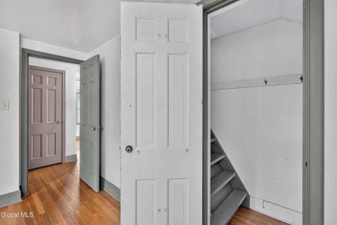 51 Nathaniel Boulevard Delmar NY 12054