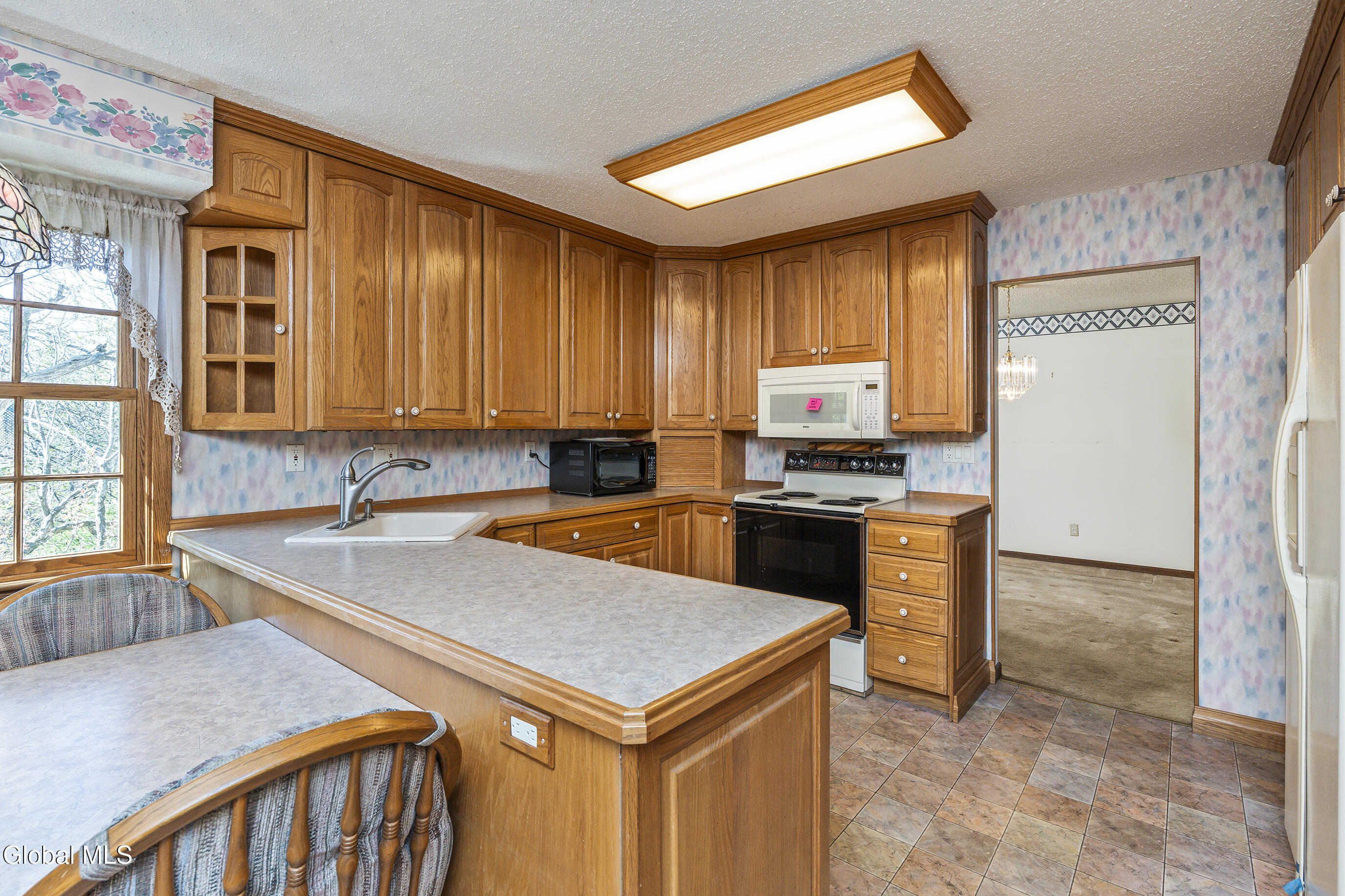 1910 Evva Drive Guilderland NY 12303