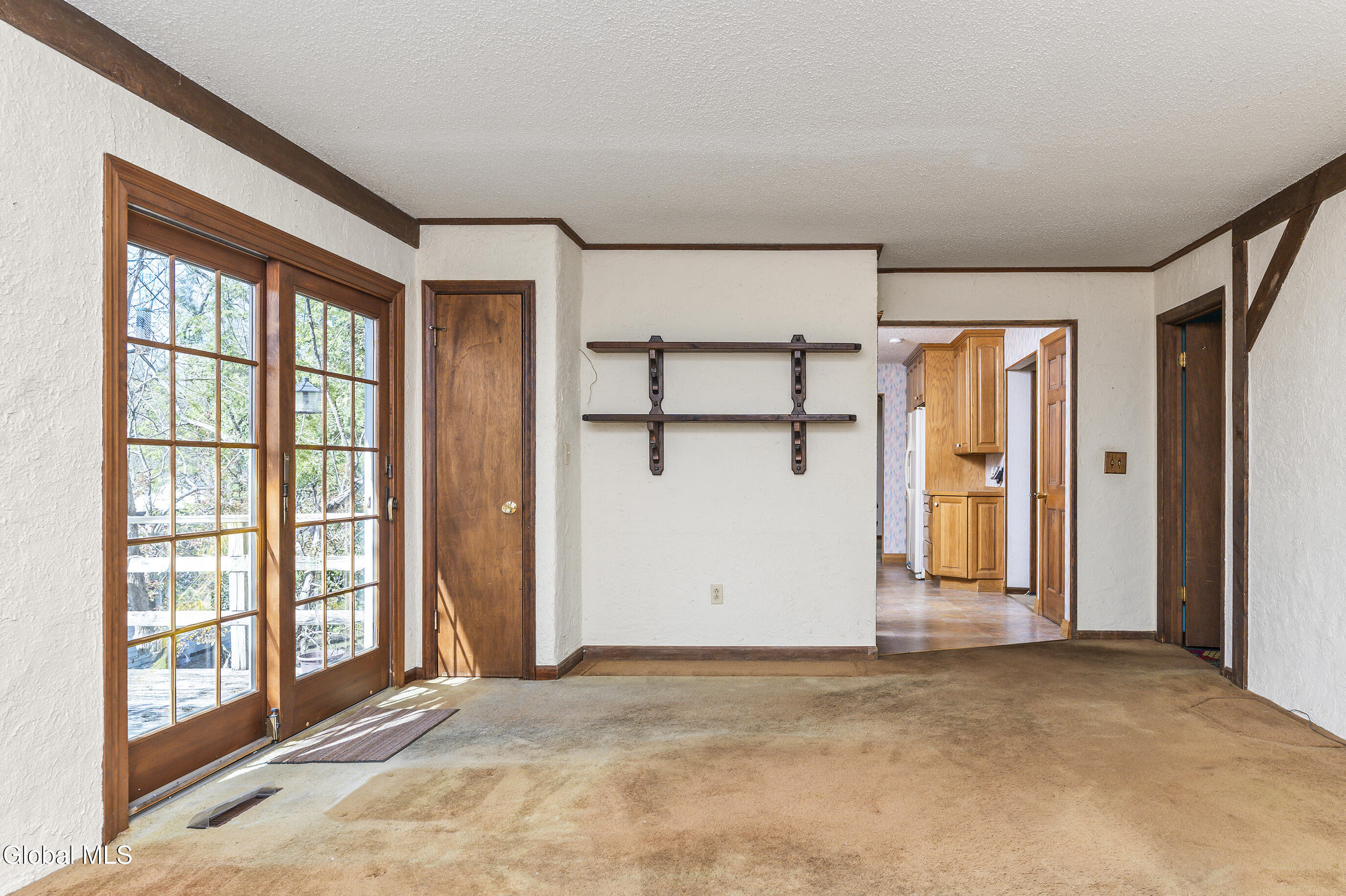 1910 Evva Drive Guilderland NY 12303