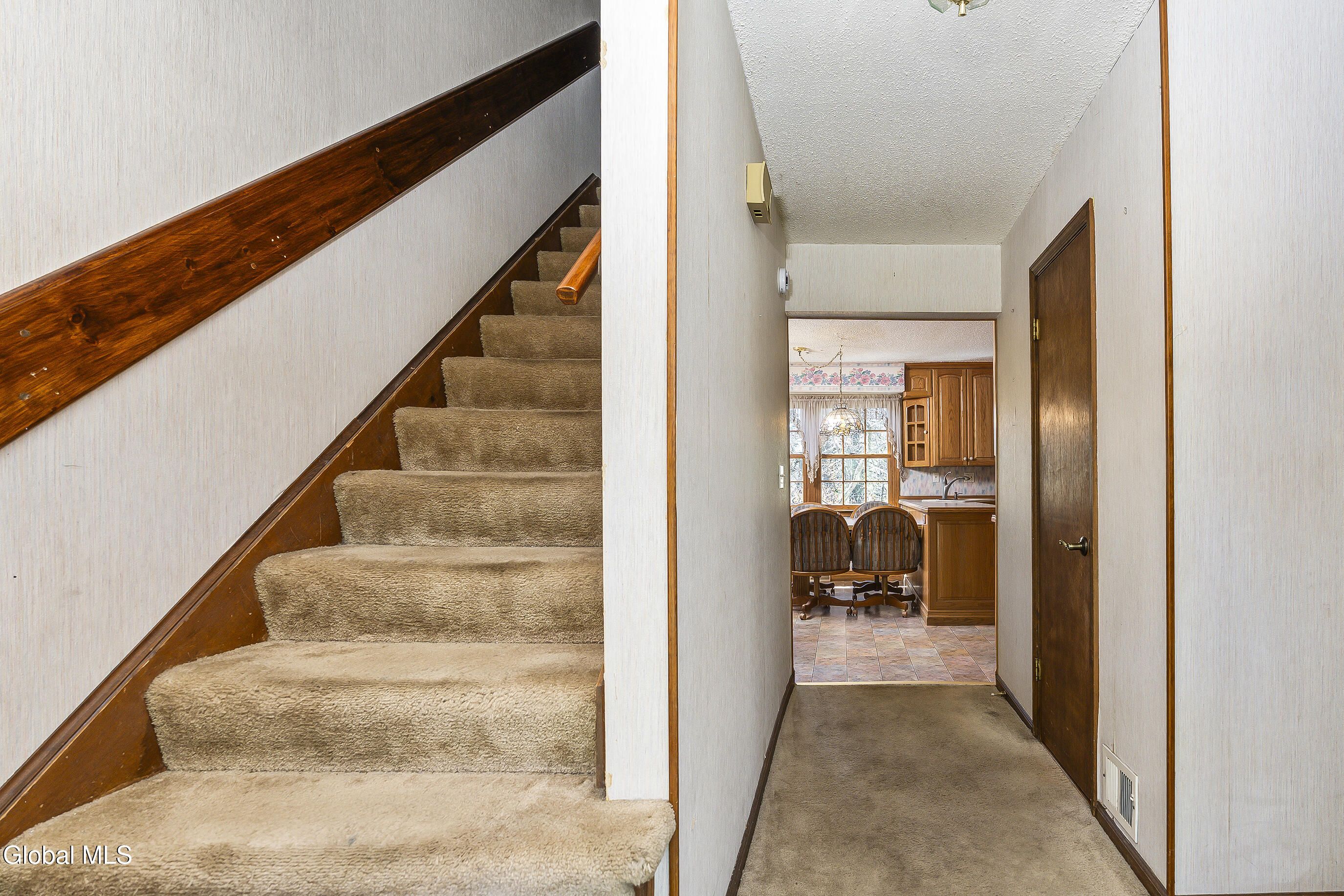 1910 Evva Drive Guilderland NY 12303