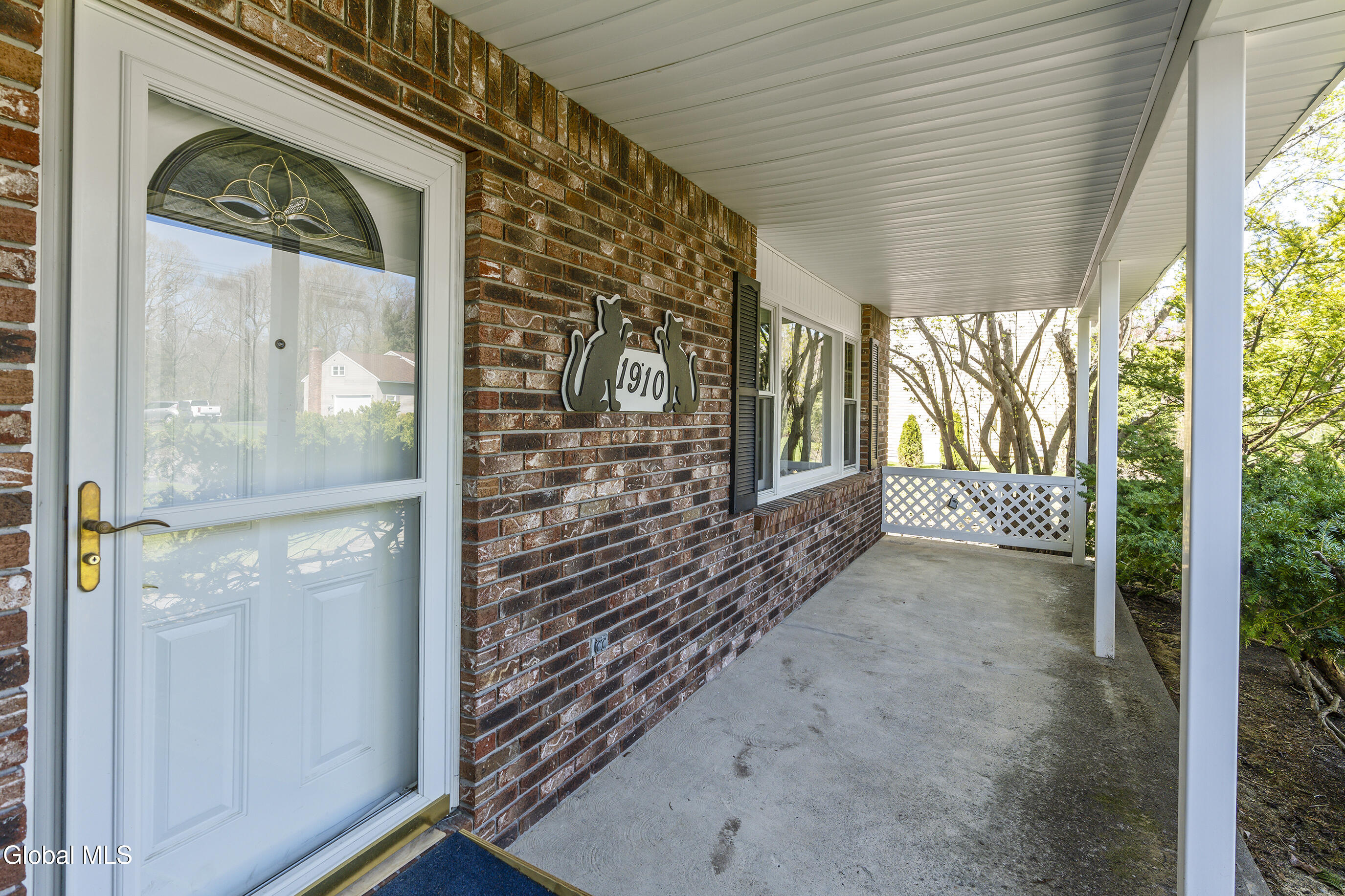 1910 Evva Drive Guilderland NY 12303