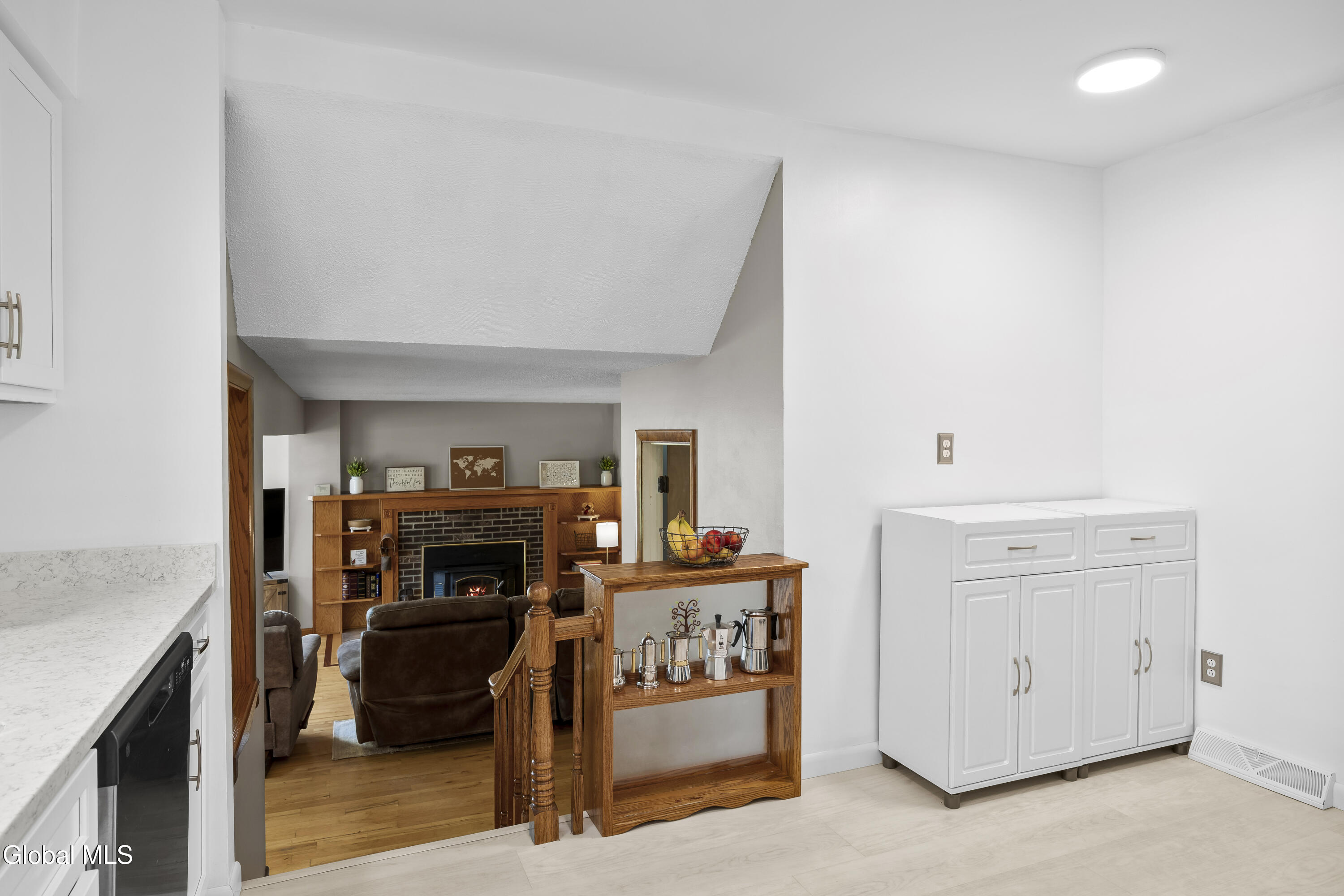 46 Windmill Drive Glenmont NY 12077