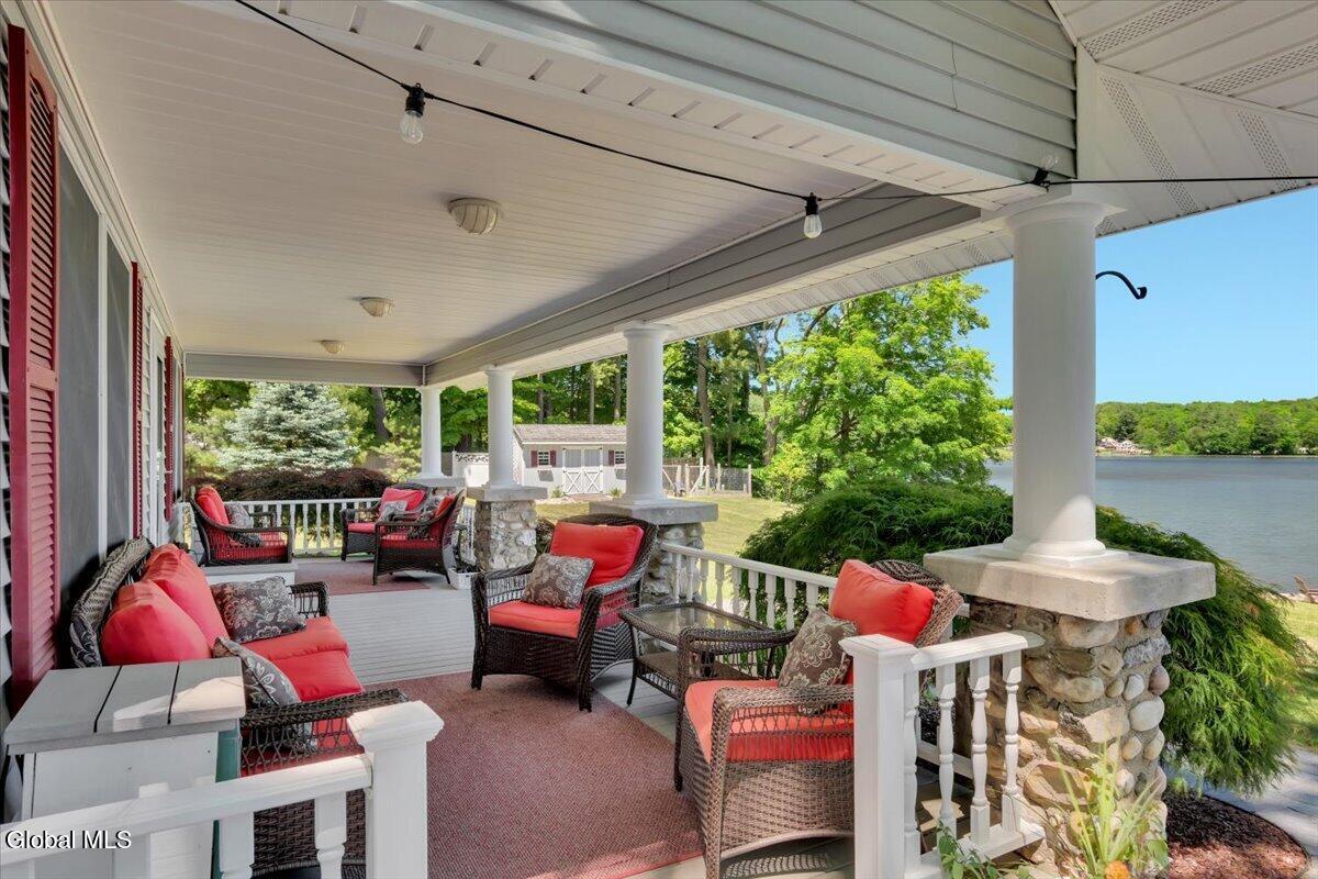 110 Stewart Point Road Nassau NY 12123
