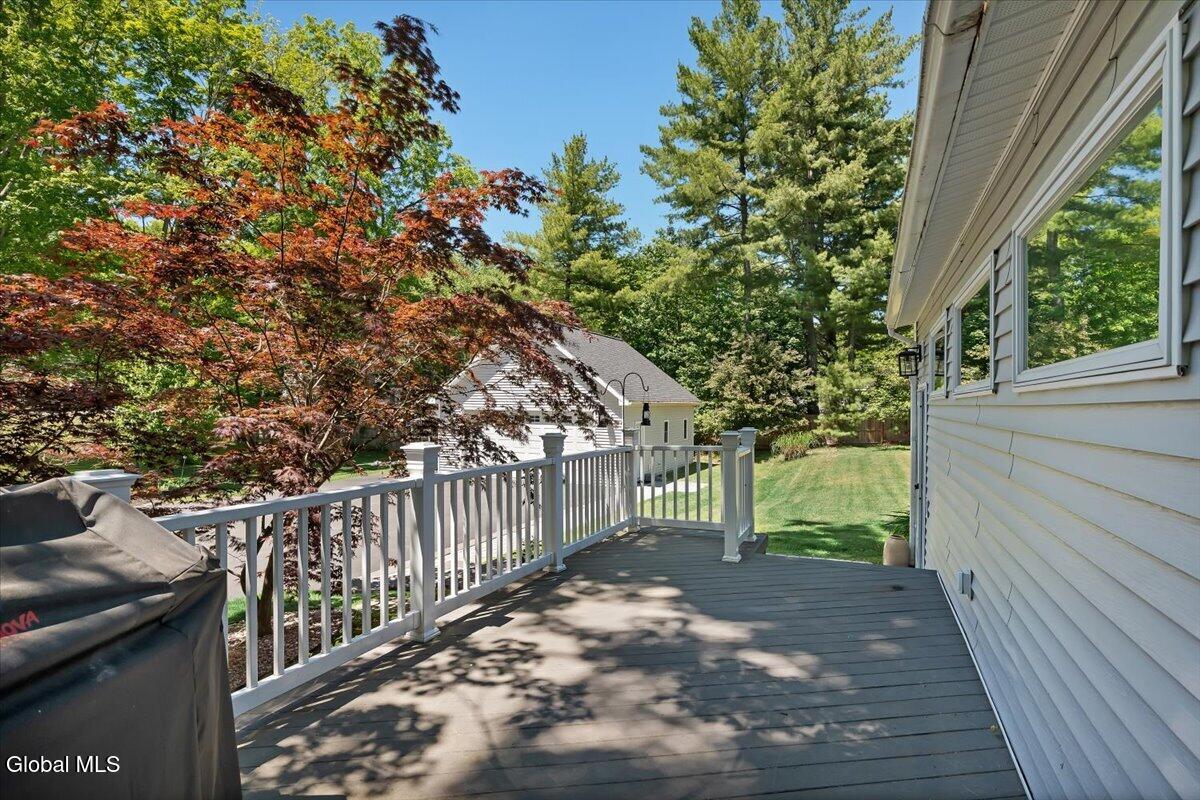 110 Stewart Point Road Nassau NY 12123