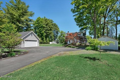 110 Stewart Point Road Nassau NY 12123