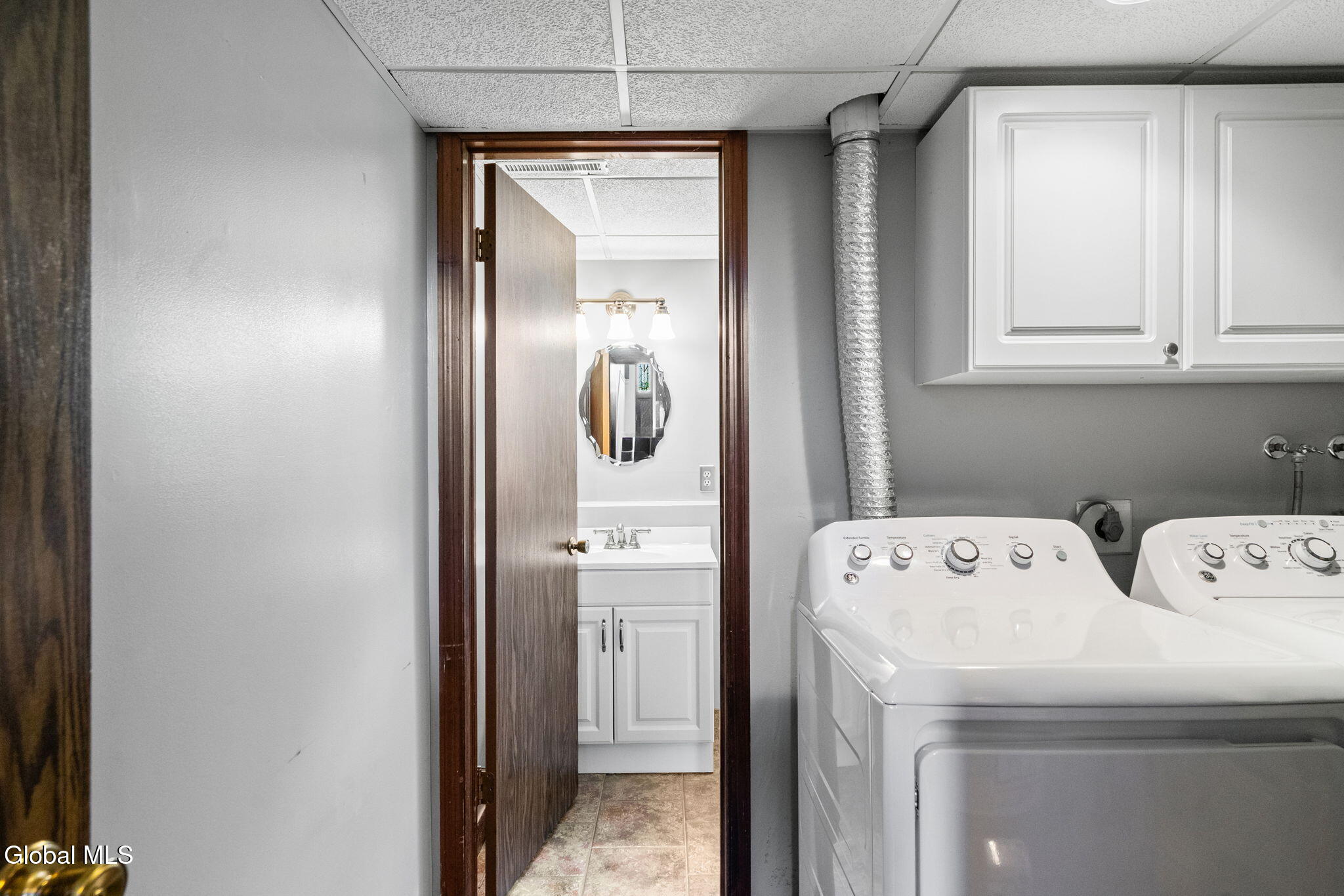 19 Midway Drive Albany NY 12205