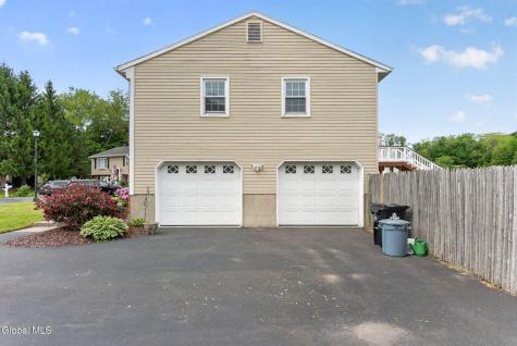 19 Midway Drive Albany NY 12205