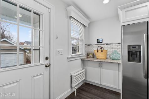 58 Woodrow Court Troy NY 12180