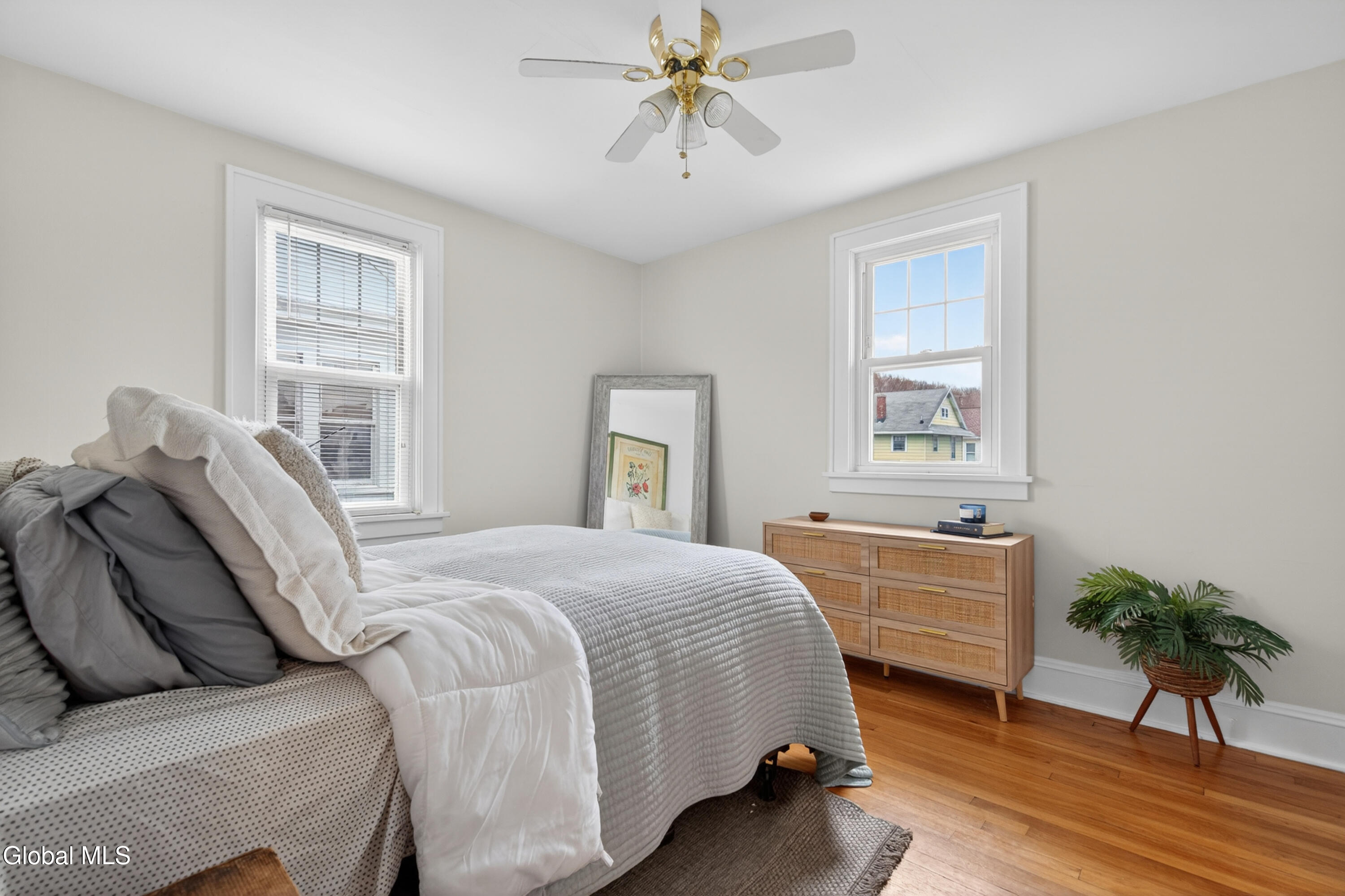58 Woodrow Court Troy NY 12180