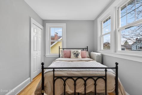 58 Woodrow Court Troy NY 12180