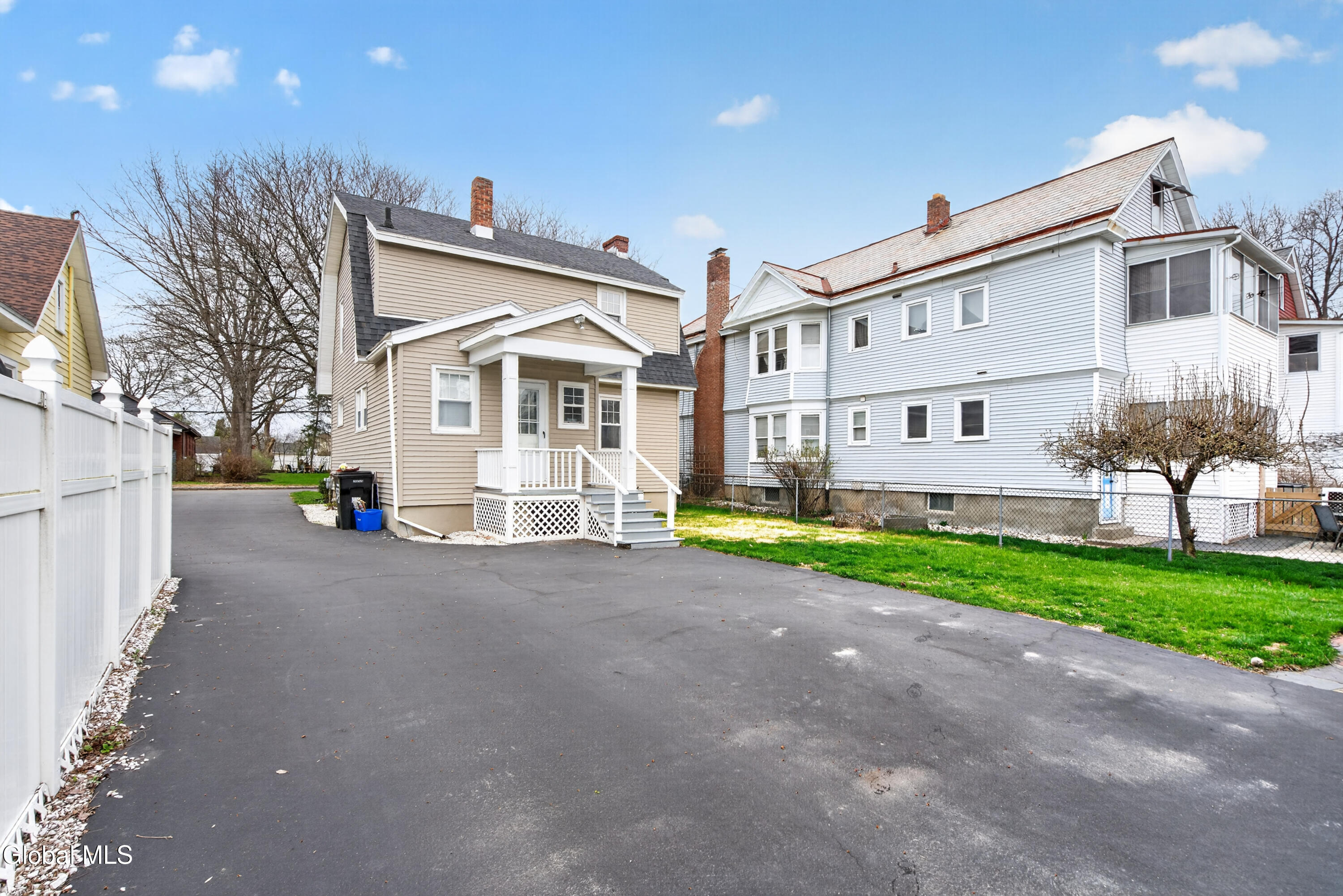 58 Woodrow Court Troy NY 12180