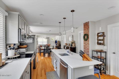 639 Poutre Avenue Rotterdam NY 12306