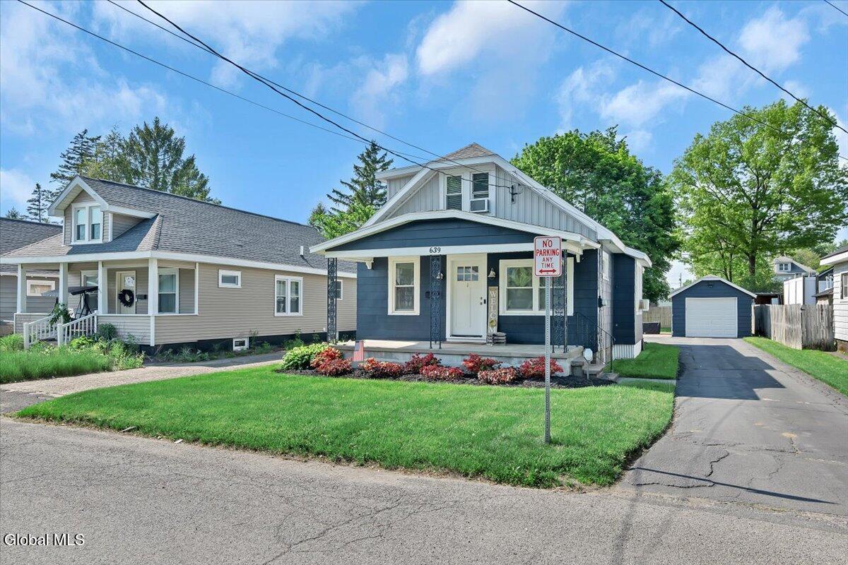 639 Poutre Avenue Rotterdam NY 12306