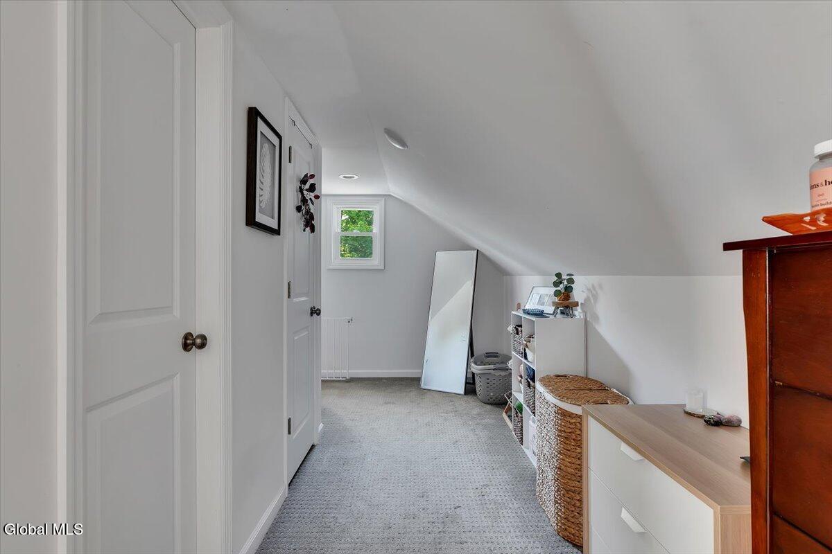 639 Poutre Avenue Rotterdam NY 12306