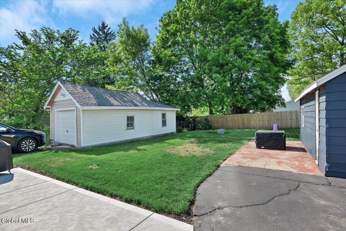 639 Poutre Avenue Rotterdam NY 12306