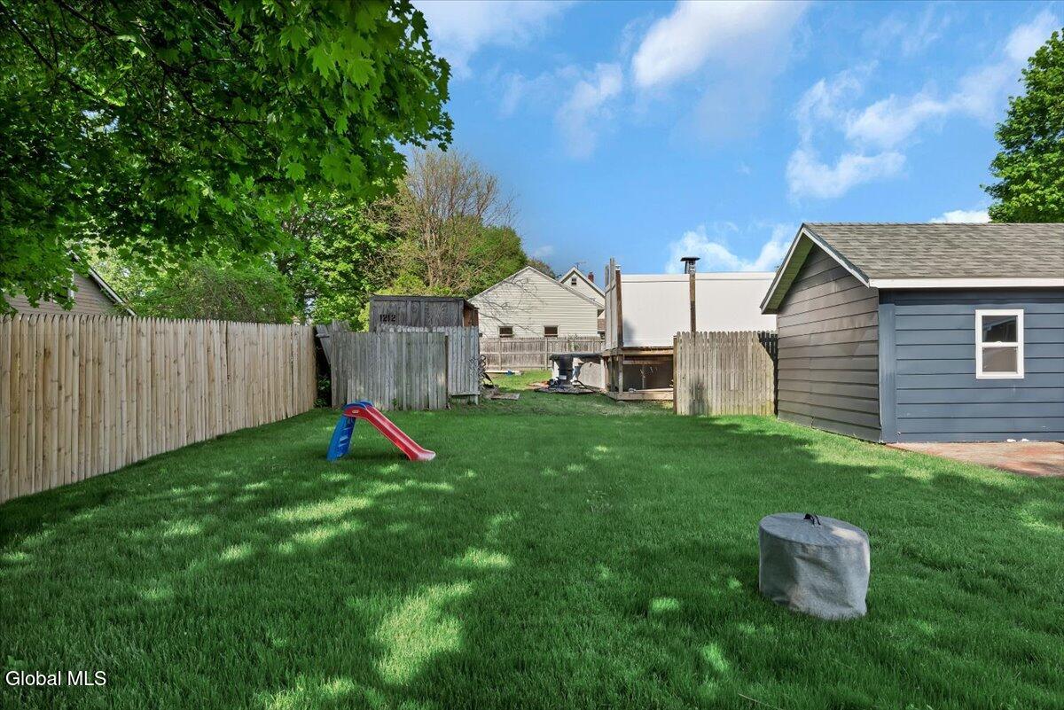 639 Poutre Avenue Rotterdam NY 12306