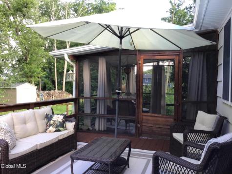 40 Glendale Road Latham NY 12110