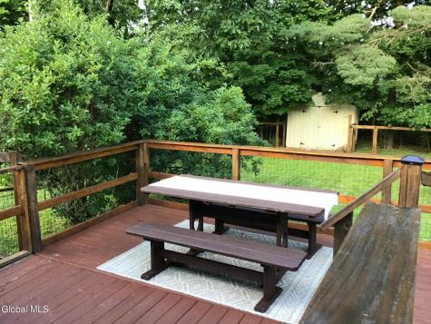 40 Glendale Road Latham NY 12110